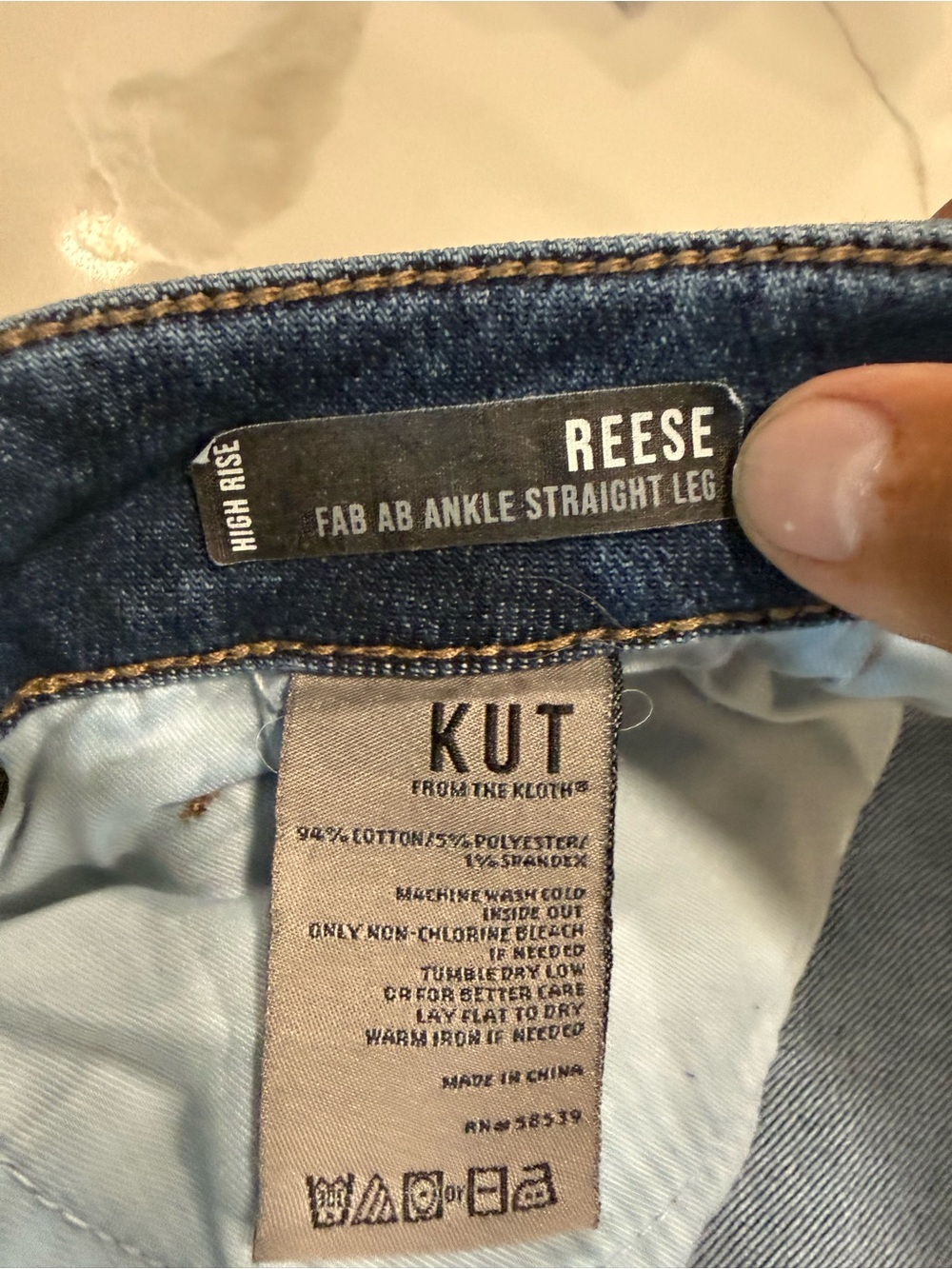 Kut from the Kloth Medium Blue Flared Jeans - Picture 5 of 5